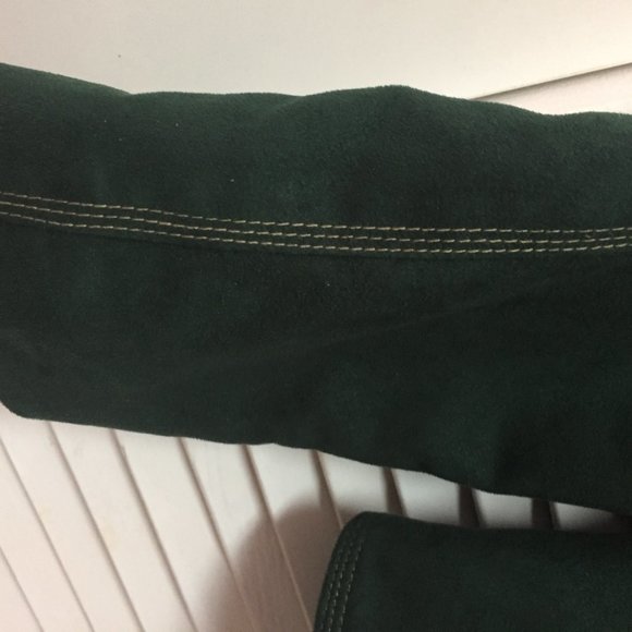 NEW LISTING Vintage Short Jacket - Picture 6 of 7